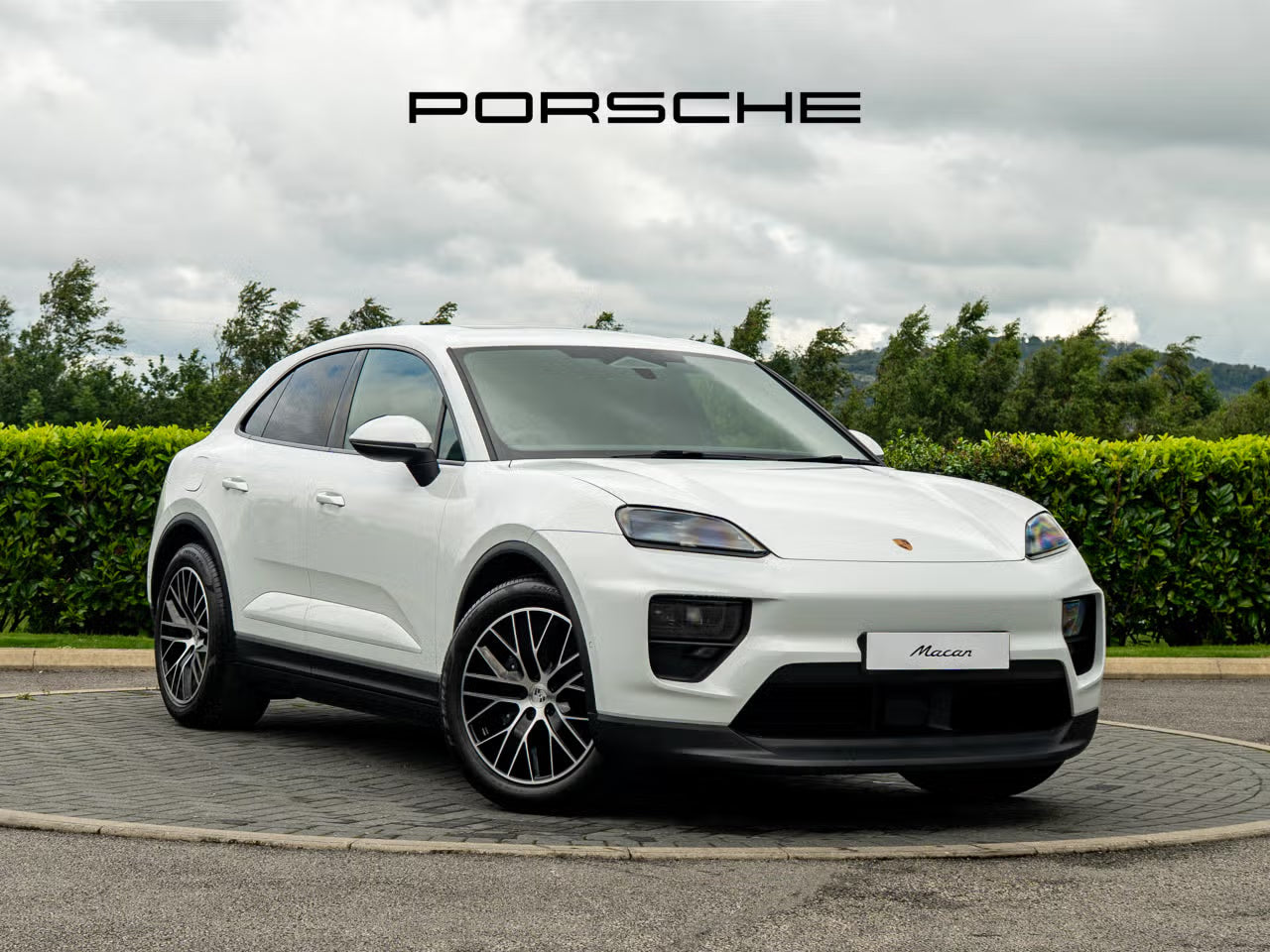 Macan Electric