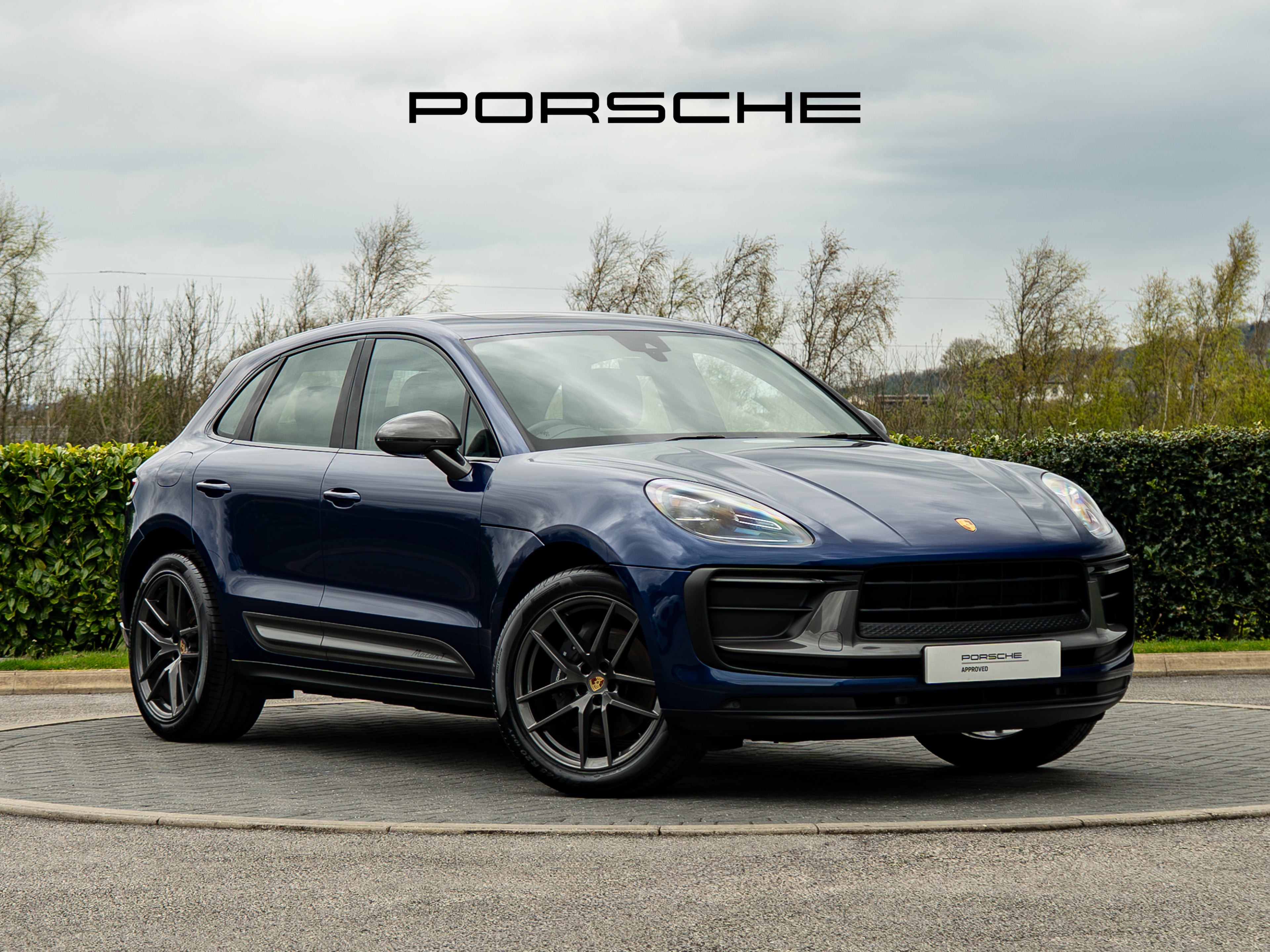 Macan T
