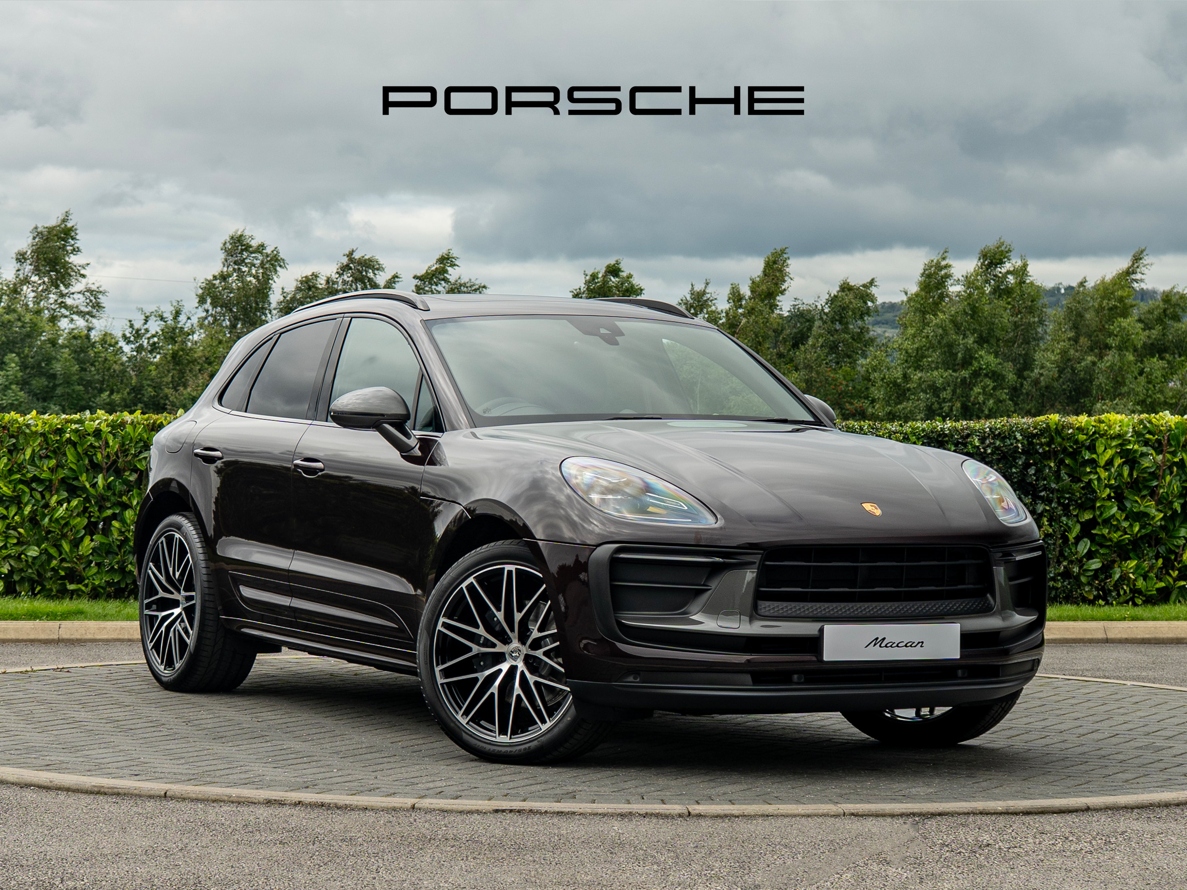 Macan T